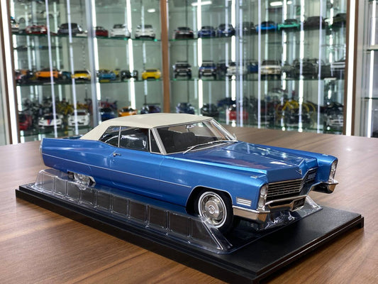 1/18 Diecast Metal Cadillac DeVille 1967 by KKScale in Blue