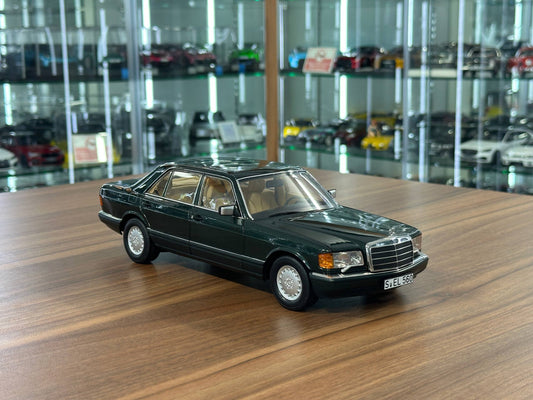 1:18 Norev Mercedes-Benz 560 SEL 1985-1991 Green Opening Diecast Scale Model