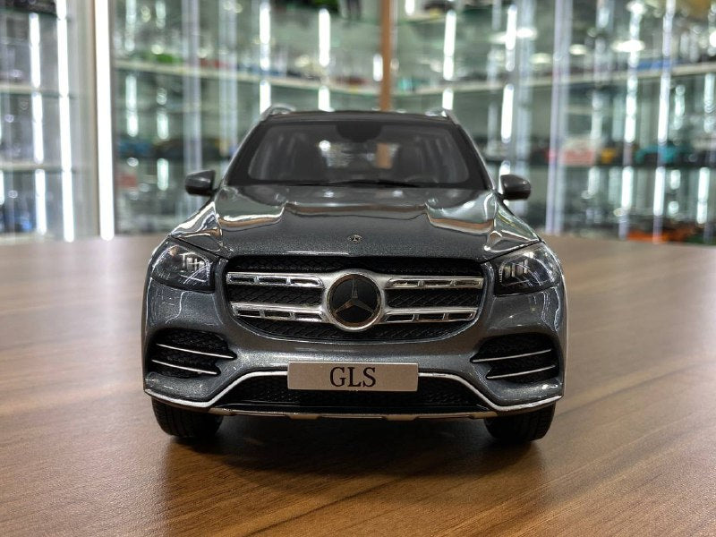1/18 Diecast Mercedes-Benz GLS  in Selenite grey| Jaditoys Dealer Edition