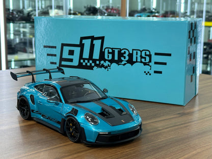 1/18 Diecast Porsche 911 GT3 RS (992, 2025) – Minichamps Dealer Edition (Ipanema Blue Metallic)