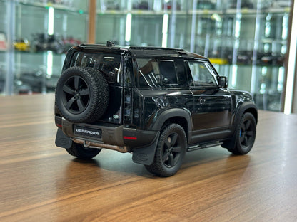 1/18 Diecast Land Rover Defender 90 (2020) – Almost Real (Santorini Black) - Dubai