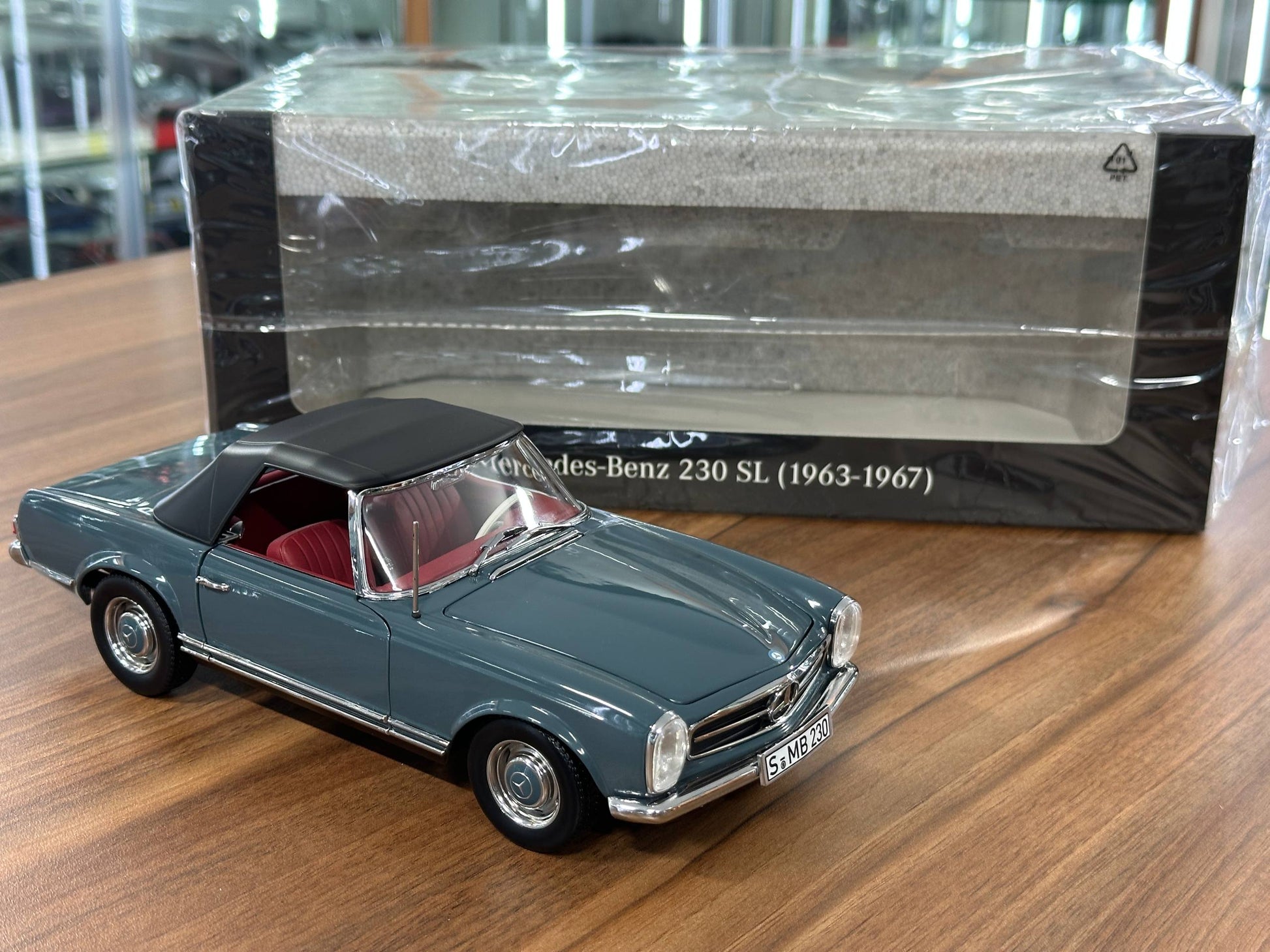 1/18 Diecast Mercedes-Benz 230 SL Pagoda (W113, 1963–1967) – Norev Dealer Edition (Blue)