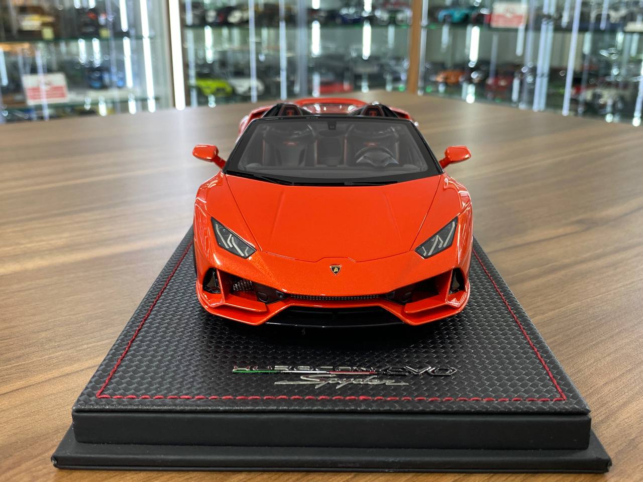 1:18 Resin Lamborghini Huracán EVO Spyder  – Arancio Xanto | MR Collection (Limited 49 pcs)
