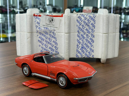 The Franklin Mint Chevrolet Corvette 1969 – Vermilion Red – 1:24 Diecast Model (Full opening)