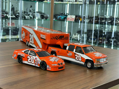Brookfield Collectors Guild NASCAR Pontiac Grand Prix Race & GMC Crew Cab 1994 – Tony Stewart #20 The Home Depot Show Trailer & Stock Car – 1:24 Diecast Model (Full Opening, Limited Edition)