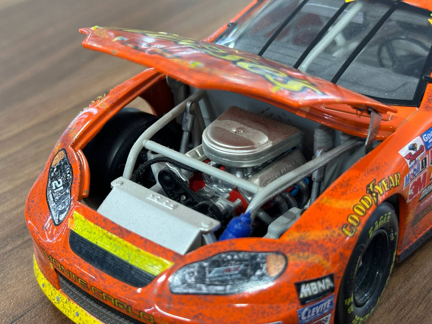 Nascar Chevrolet Monte Carlo 2004 – Kevin Harvick, #21 Reese/Las Vegas Win/Raced Version – N/A Diecast Model