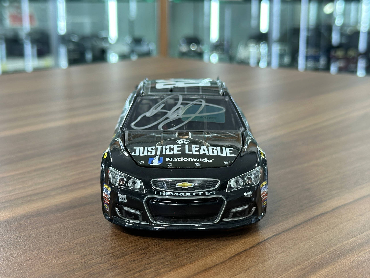 Action Racing Collectables NASCAR Chevrolet SS 2017 – Dale Earnhardt Jr #88 Nationwide Justice League – Silver – 1:24 Diecast Model (Full Opening, Limited Edition)