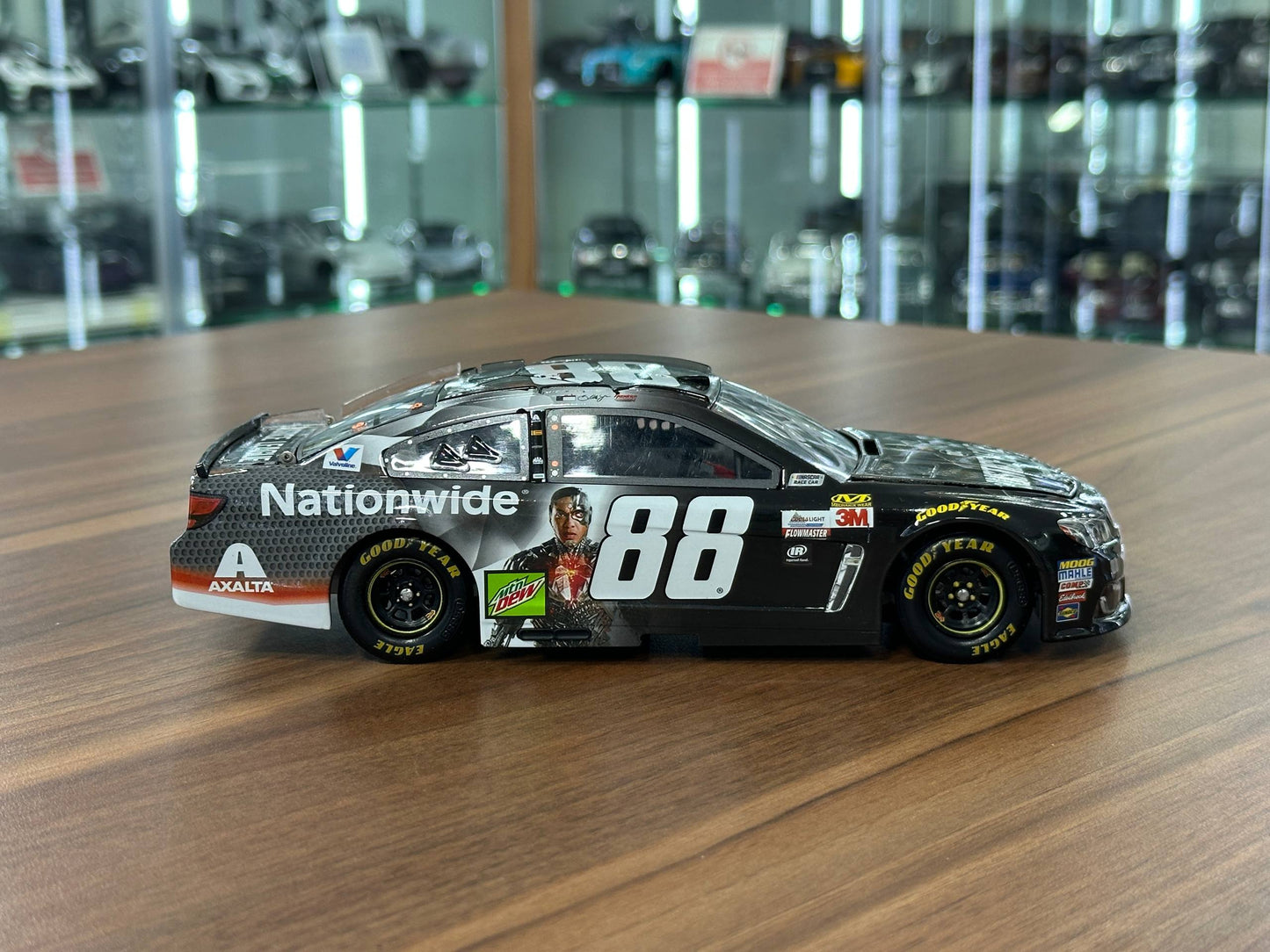 Action Racing Collectables NASCAR Chevrolet SS 2017 – Dale Earnhardt Jr #88 Nationwide Justice League – Silver – 1:24 Diecast Model (Full Opening, Limited Edition)