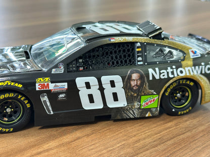 Action Racing Collectables NASCAR Chevrolet SS 2017 – Dale Earnhardt Jr #88 Nationwide Justice League – Silver – 1:24 Diecast Model (Full Opening, Limited Edition)