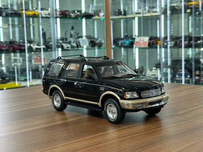UT Models Ford Expedition Eddie Bauer 1997 – Black – 1:18 Diecast Model (Full Opening, Limited Edition)