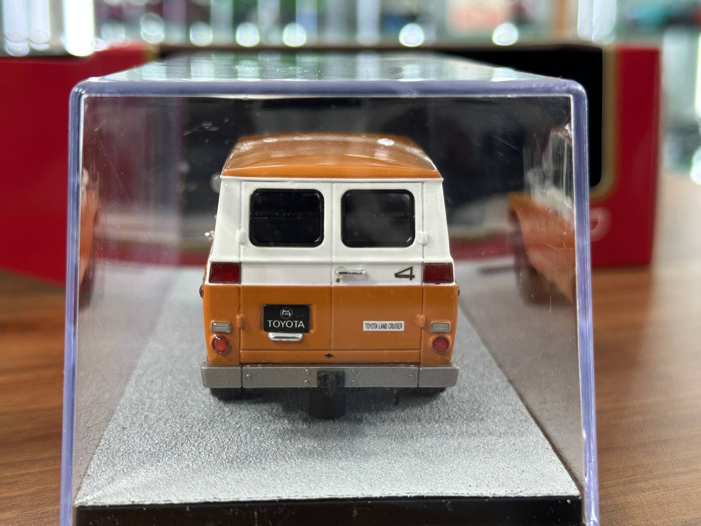 1:43 Diecast Model MK Miniatures Toyota Land Cruiser – Orange/White