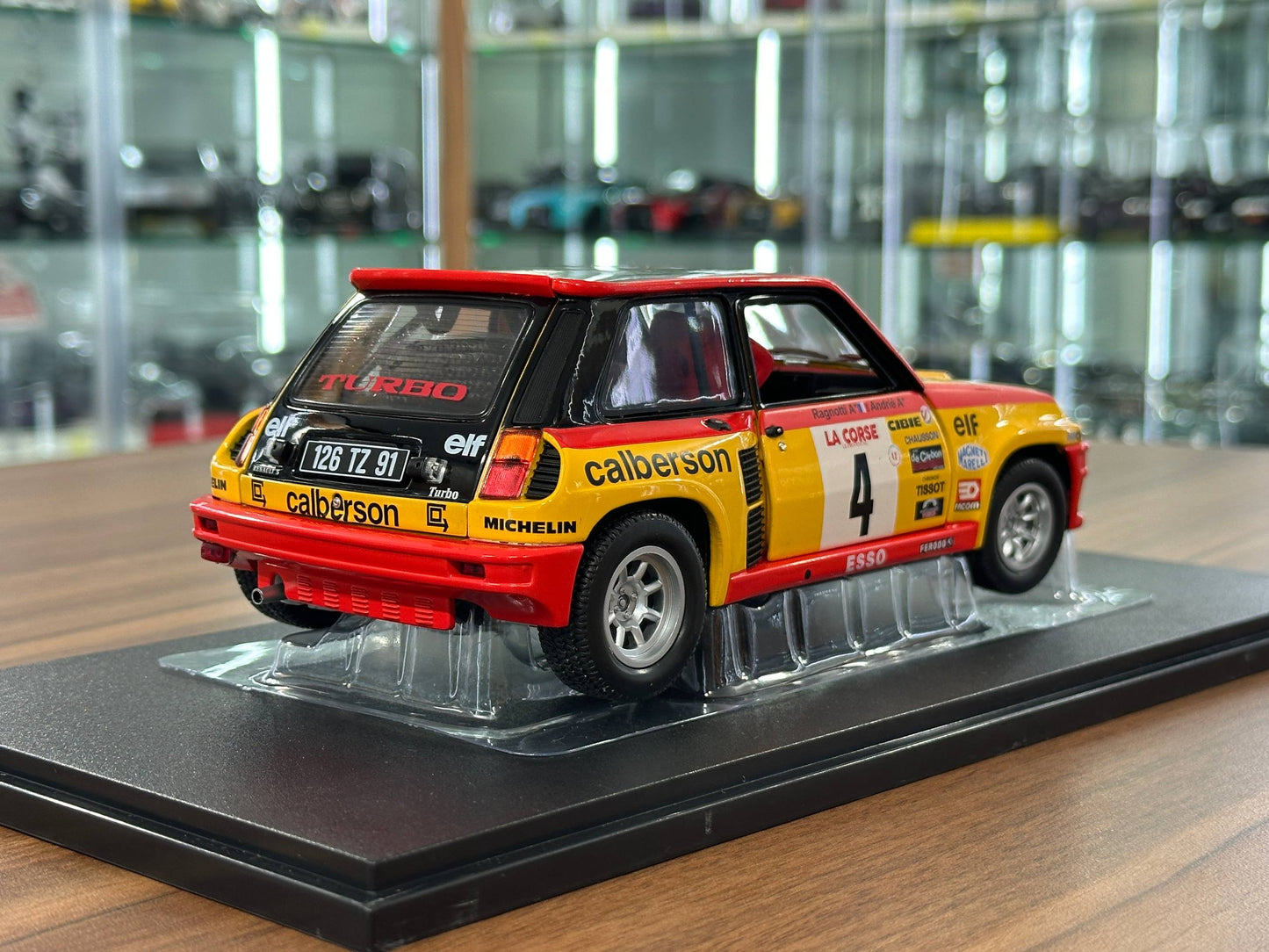 1/18 Diecast Solido RENAULT 5 TURBO – TOUR DE CORSE – 1980 – #4 RAGNOTTI/ANDRIE