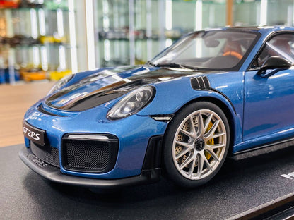 1/18 Resin GT Spirit Porsche 911 GT2 RS - Blue (Limited Edition)