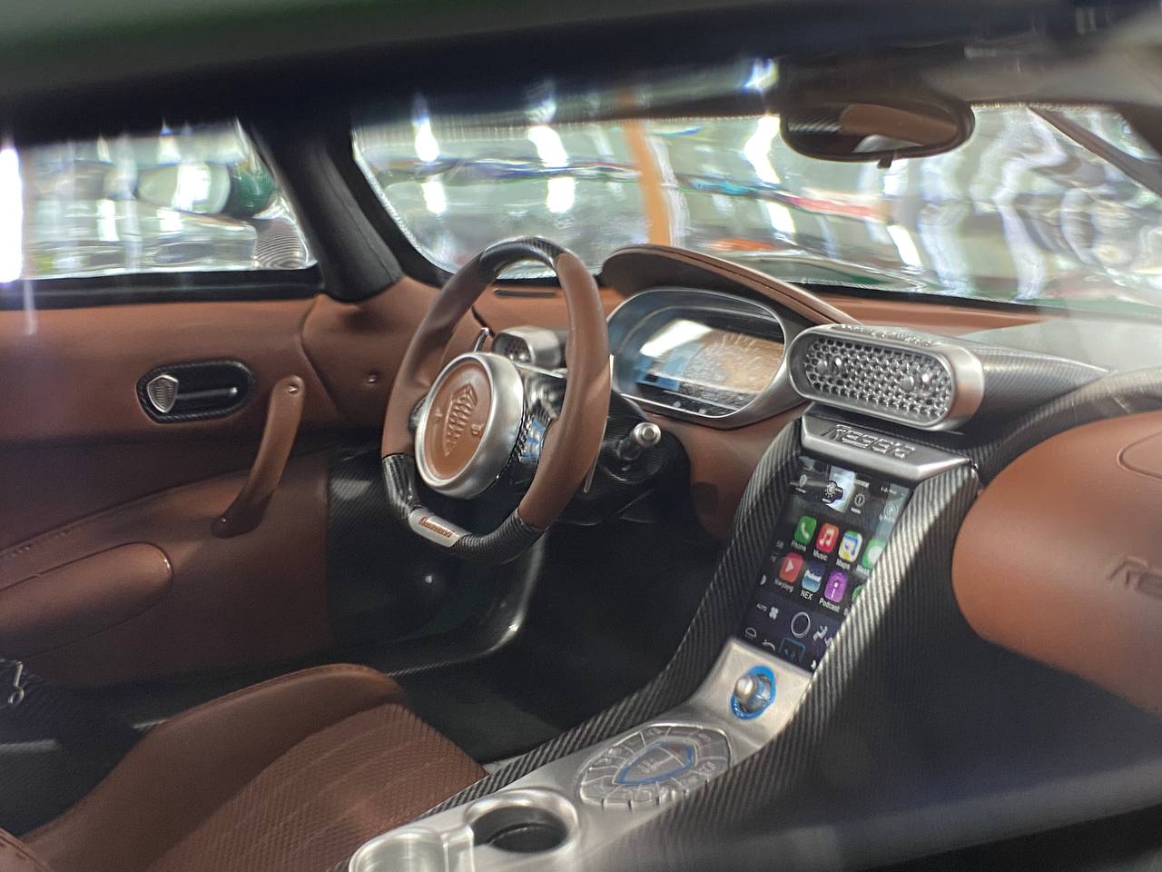 1/8 Resin FrontiArt Koenigsegg Regera  | Green Tinted Carbon | Limited Edition