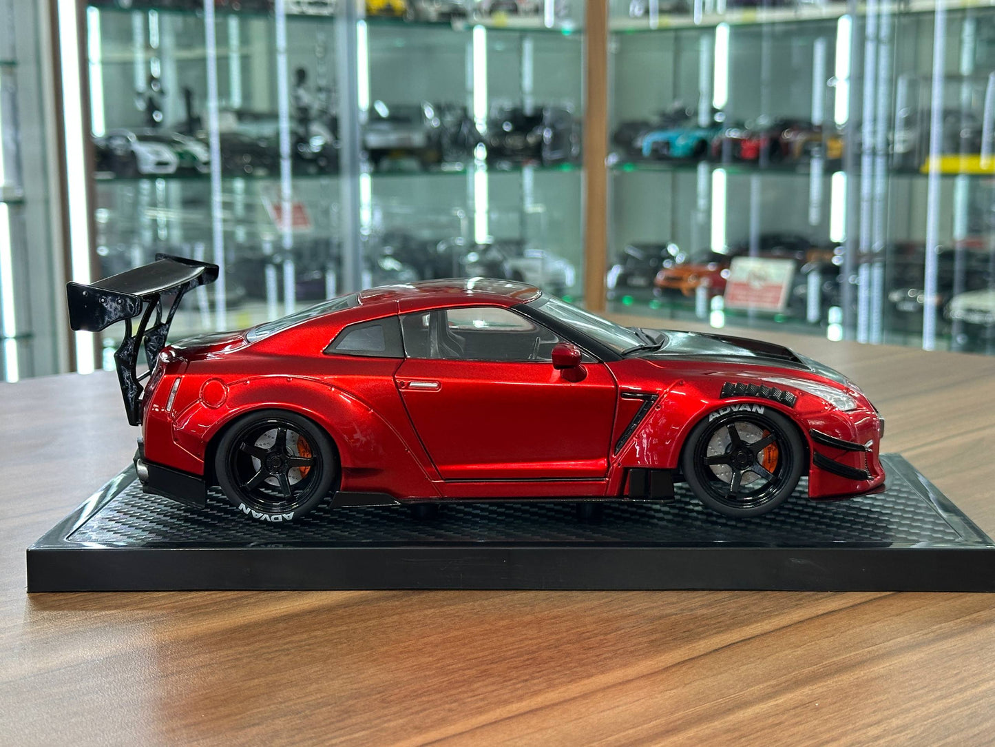 1/18 Diecast Nissan GT-R R35 LBWK 2.0 by Pink Slips in Red