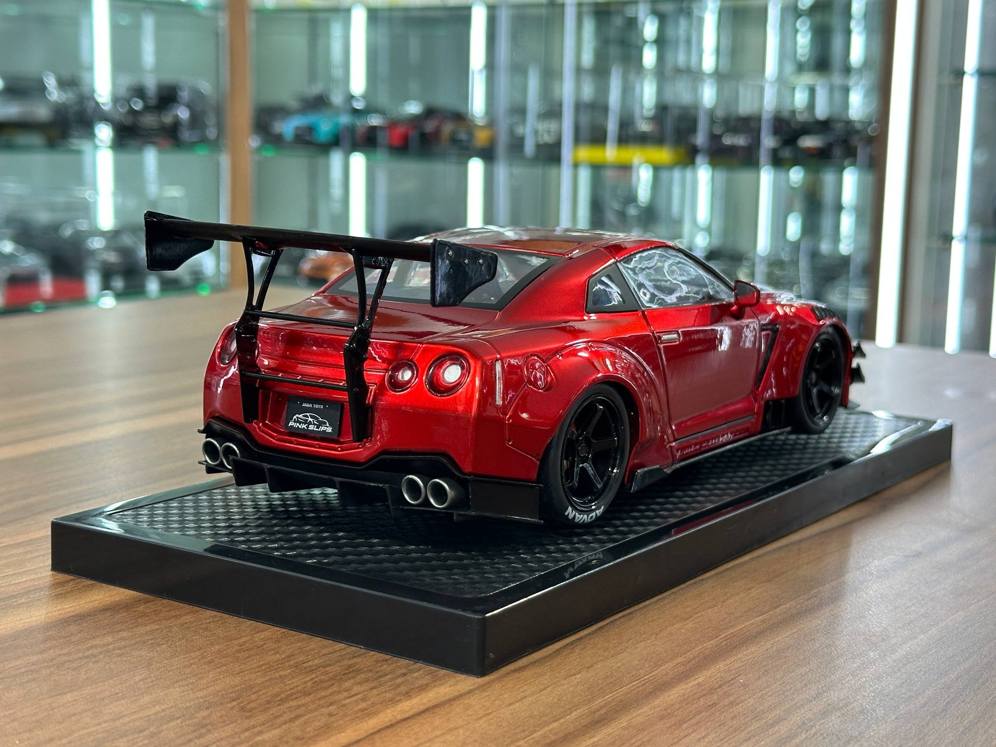 1/18 Diecast Nissan GT-R R35 LBWK 2.0 by Pink Slips in Red
