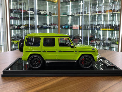1/18 Resin MotorHelix Mercedes Benz AMG G63 2019 Lime Green Limited 66 pcs