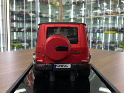 1/18 Resin MotorHelix Mercedes Benz AMG G63 2019 Matt Red Limited 69 pcs