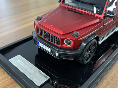 1/18 Resin MotorHelix Mercedes Benz AMG G63 2019 Matt Red Limited 69 pcs