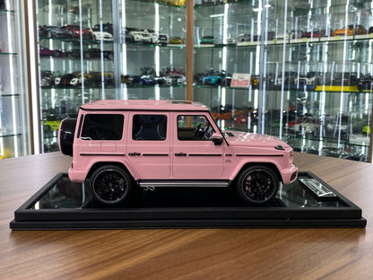 1/18 Resin model MOTORHELIX Mercedes Benz AMG G63 2019 Pink Limited 139 pcs