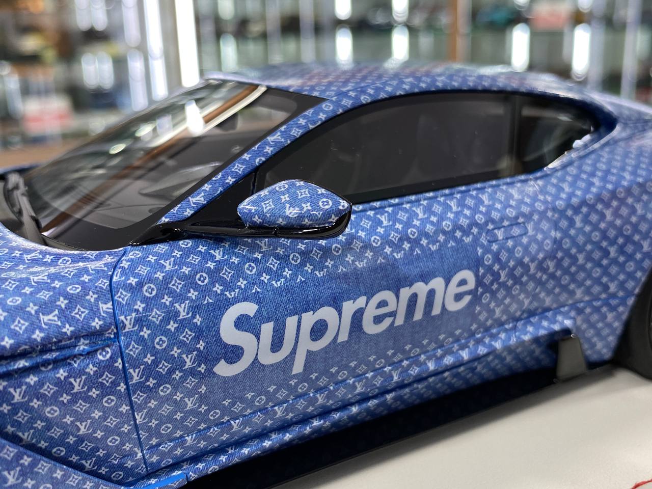 1:18 Resin Aston Martin DB11 CYRUS MANSORY– L+ Blue | Timothy & Pierre (Limited 20 pcs – Dubai Collectors)