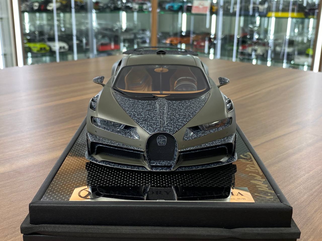 1:18 Resin Bugatti Chiron Centuria MANSORY – Frosted Grey | Timothy & Pierre (Signed by Kourosh MANSORY– Limited 99 pcs )