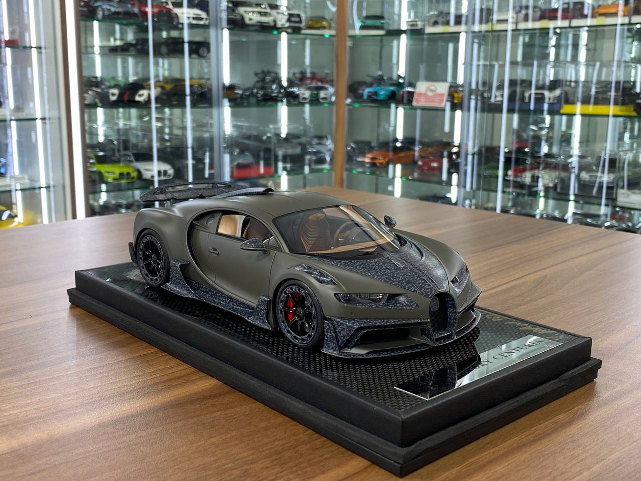 1:18 Resin Bugatti Chiron Centuria MANSORY – Frosted Grey | Timothy & Pierre (Signed by Kourosh MANSORY– Limited 99 pcs )