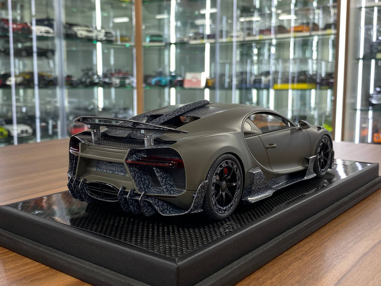 1:18 Resin Bugatti Chiron Centuria MANSORY – Frosted Grey | Timothy & Pierre (Signed by Kourosh MANSORY– Limited 99 pcs )
