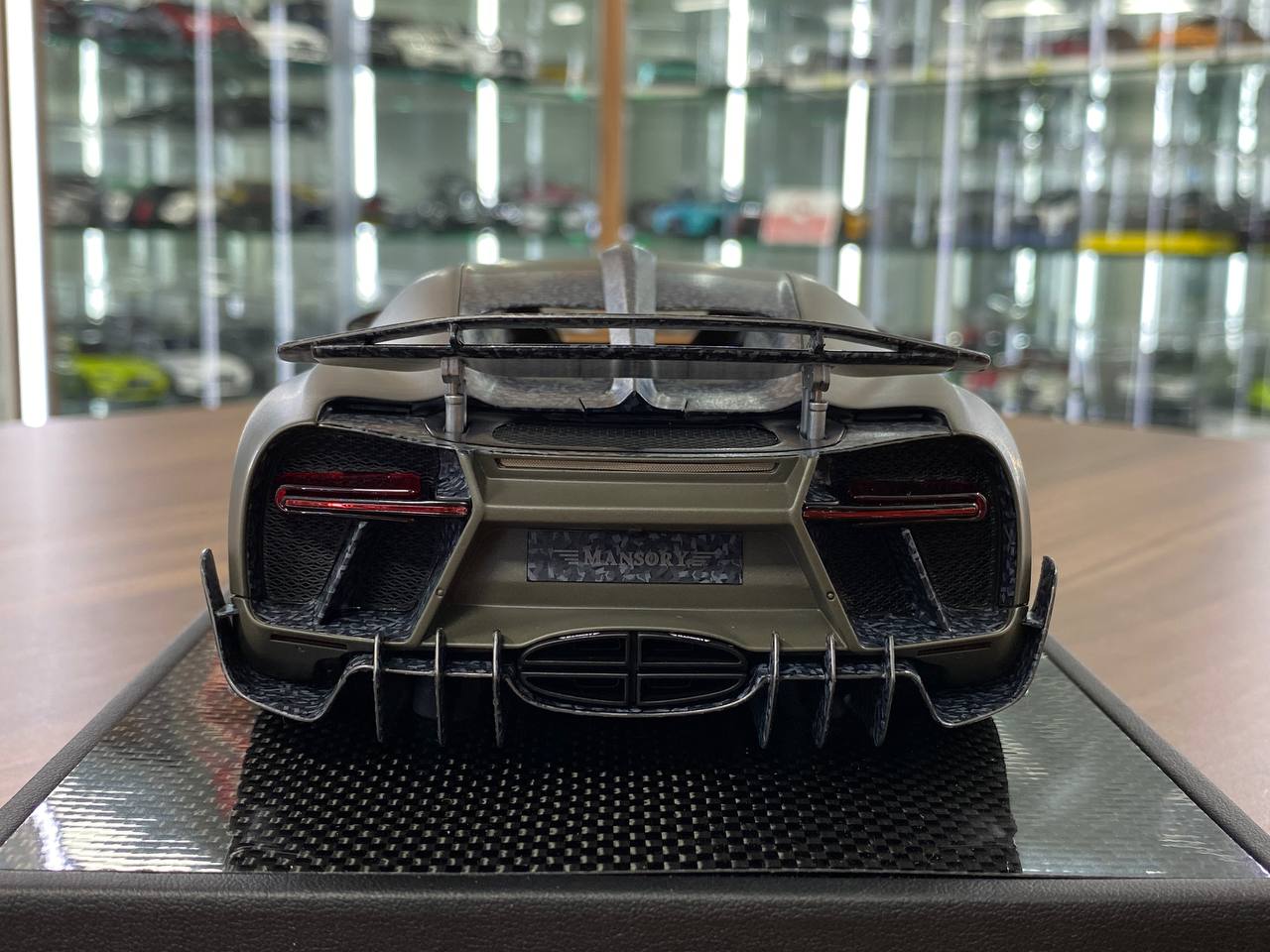 1:18 Resin Bugatti Chiron Centuria MANSORY – Frosted Grey | Timothy & Pierre (Signed by Kourosh MANSORY– Limited 99 pcs )