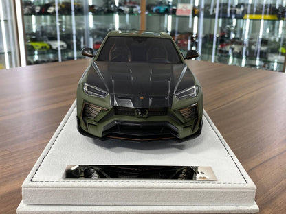 1:18 Resin Model Lamborghini URUS Venatus MANSORY  – Soft Green Matt / Black | Timothy & Pierre (Limited 35 pcs – Dubai Collectors)