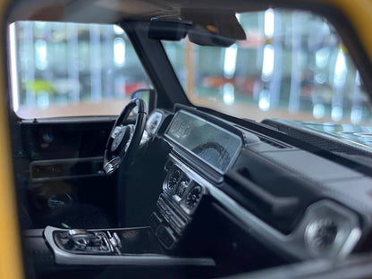 🚨1:18 Resin Model Mercedes-Benz G63 BRABUS 800  – Yellow | MotorHelix (Limited 99 pcs – Dubai Collectors)