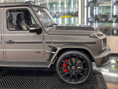 🚨1:18 Resin Model  Mercedes-Benz G63 BRABUS 800 – Matt Grey | MotorHelix (Limited 199 pcs – Dubai Collectors)
