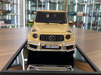 🚨1:18 Resin Model Mercedes-Benz AMG G63 2019 – Desert Yellow | MOTORHELIX (Limited 66 pcs – Dubai Collectors)