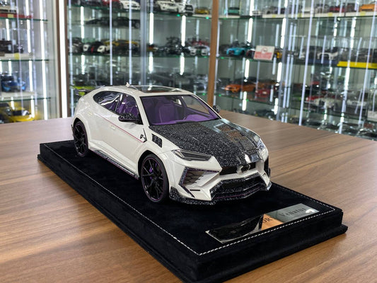 1:18 Resin Model Lamborghini URUS Venatus MANSORY – White/Purple | Timothy & Pierre (Limited 15 pcs – Dubai Collectors)