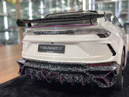 1:18 Resin Model Lamborghini URUS Venatus MANSORY – White/Purple | Timothy & Pierre (Limited 15 pcs – Dubai Collectors)
