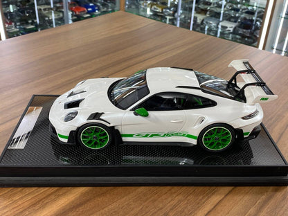 🚨1:18 Resin Model Porsche 911 GT3 RS (992.1)  – White/Green Wheels | Timothy & Pierre (Limited 49 pcs)