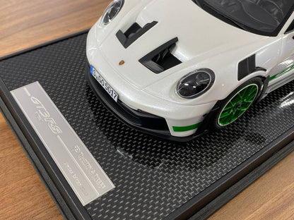 🚨1:18 Resin Model Porsche 911 GT3 RS (992.1)  – White/Green Wheels | Timothy & Pierre (Limited 49 pcs)
