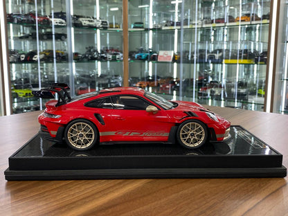 1:18 Resin Model Porsche 911 GT3 RS (992.1) – Red/Golden Rims | Timothy & Pierre (Limited 40 pcs – Dubai Collectors