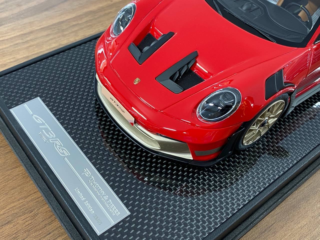 1:18 Resin Model Porsche 911 GT3 RS (992.1) – Red/Golden Rims | Timothy & Pierre (Limited 40 pcs – Dubai Collectors