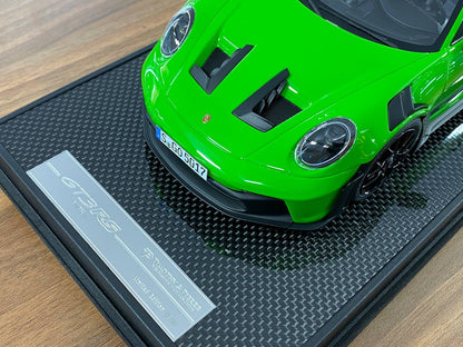 1:18 Resin Model Porsche 911 GT3 RS (992.1) – Python Green/Black Rims | Timothy & Pierre (Limited 30 pcs – Dubai Collectors))