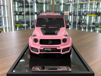1:18 Resin Model Mercedes-Benz G63 BRABUS 800– Pink | MotorHelix (Limited 166 pcs)