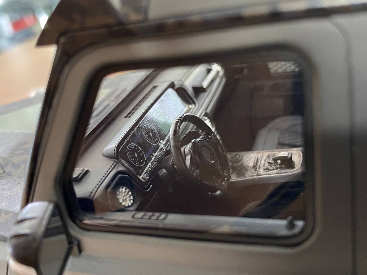 1:18 Resin Model Mercedes-Benz AMG G63 MANSORY – UAE Matt Black/Grey | Timothy & Pierre Limited 99 pcs