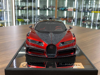 🚨Bugatti Chiron Centuria 1:18 Resin Model – Metallic Red | Timothy & Pierre (Signed by Kourosh Mansory – 1 of 99 pcs)