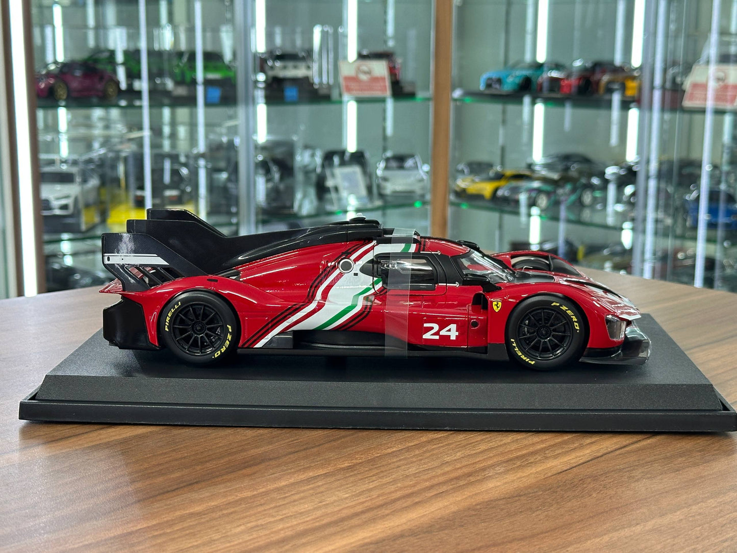 Bburago Ferrari 499P Modificata #24 – Red/White – 1:18 Metal Diecast Model (Doors Opening, Collector‑Grade, Not Used)