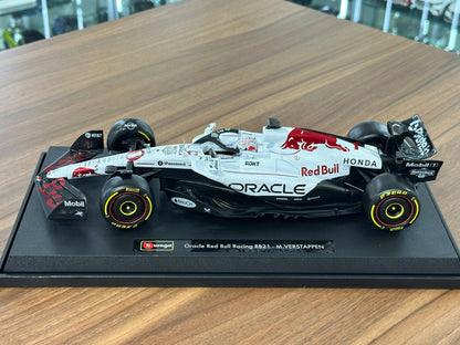 1:18 Metal Diecast Model Bburago Oracle Red Bull Racing RB21 – Max Verstappen – White