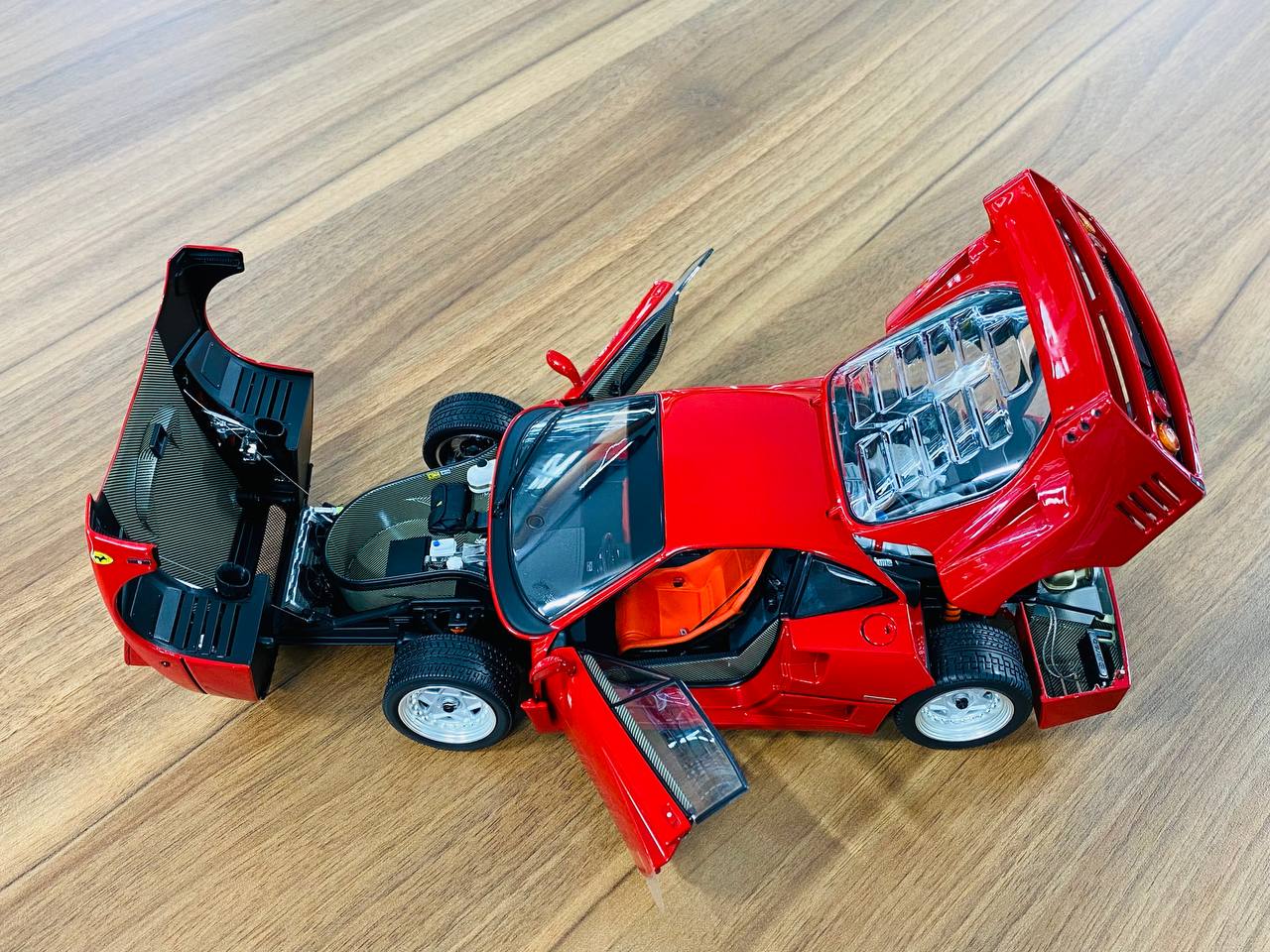 1/18 Diecast Ferrari F40 Red by Kyosho Scale Model Car