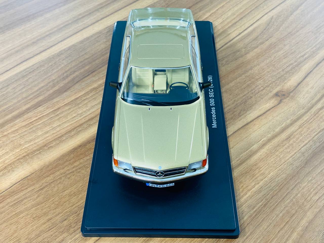 Amazon | KK scale 1/18 Mercedes Benz 500 SEC C126 1987