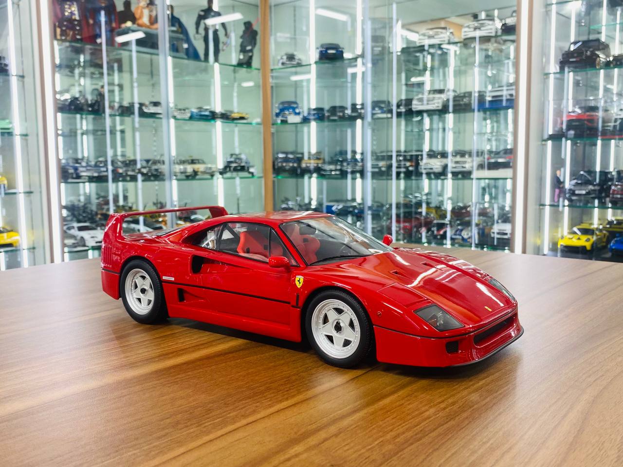 Scale Model Ferrari Shop 1/18 Ferrari Scale Model Car Collectibles | Dubai UAE. – dturman.com
