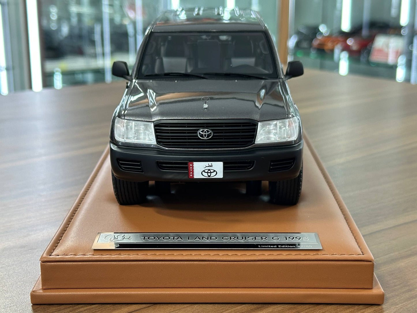 1/18 Resin Toyota Land Cruiser G FZJ100 (1998) – Old School Models (Grey)