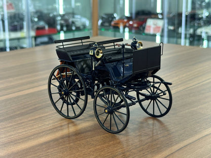 1/18 Diecast Mercedes-Benz Daimler Motorkutsche (1886) – Norev Dealer Edition (Blue)